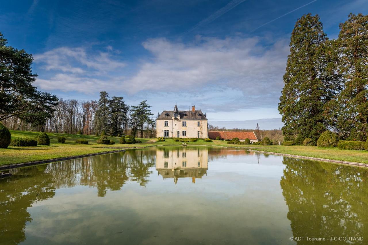 Chateau De Valesne Sache Екстер'єр фото